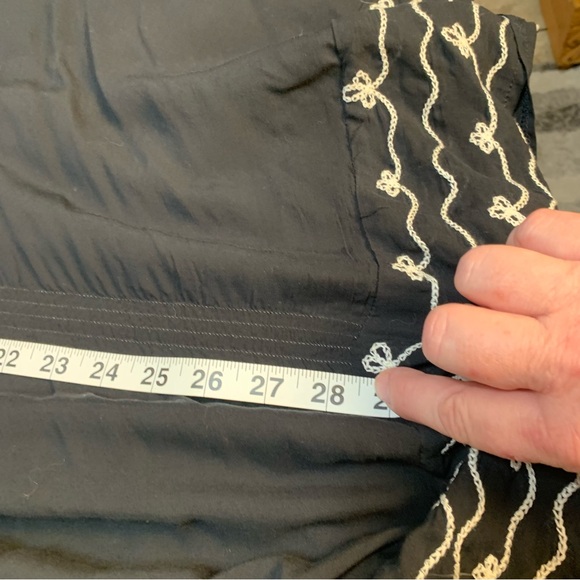 Westbound black with white embroidered design and butterfly wings arms. Size 3X - Picture 11 of 11